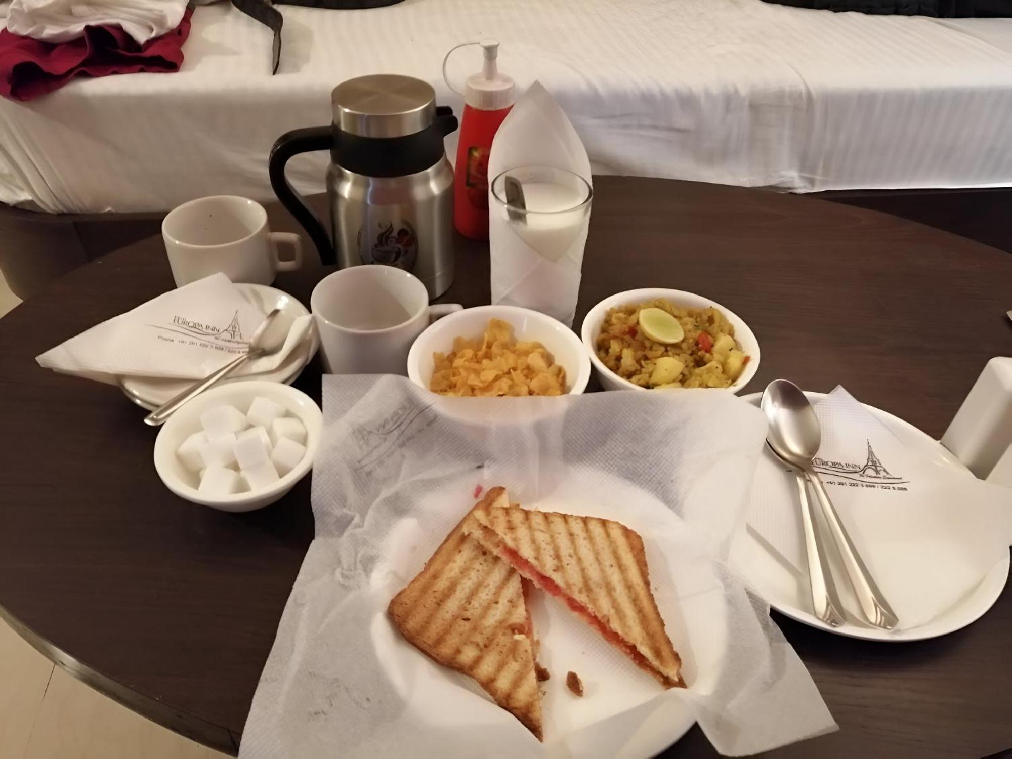 New Hotel Europa Inn Rajkot Εξωτερικό φωτογραφία